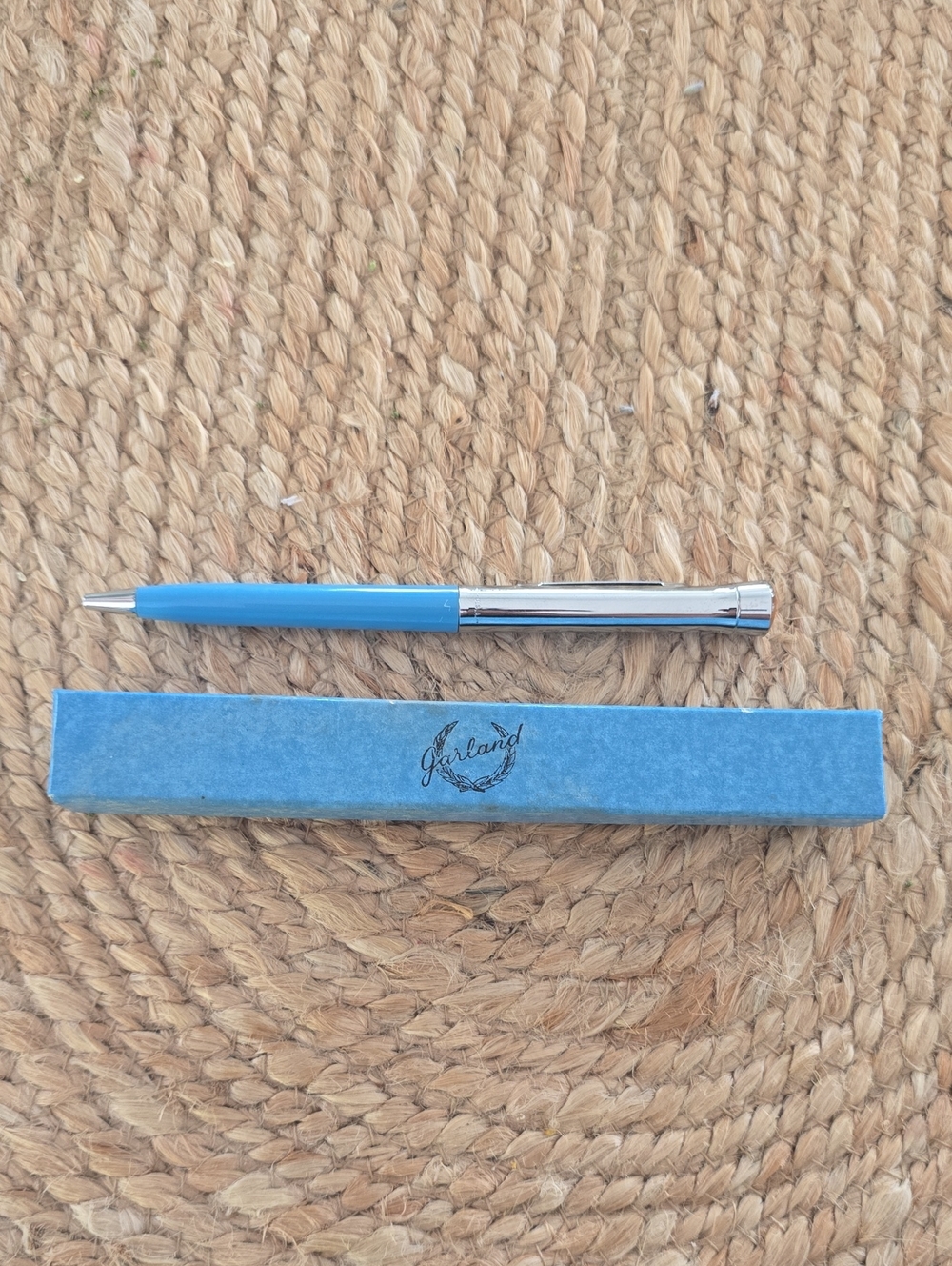 Garland Blue and Silver Slim Pen Case Set - Blue